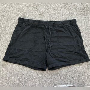 Gap Women's Black Casual Shorts